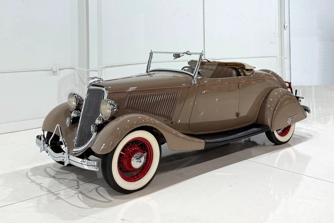 1934 Ford Model 18 & 40 - Image 1 of 31