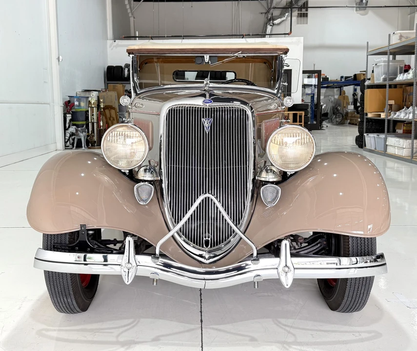1934 Ford Model 18 & 40 - Image 17 of 31
