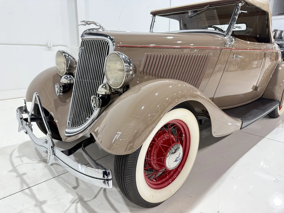 1934 Ford Model 18 & 40 - Image 15 of 31