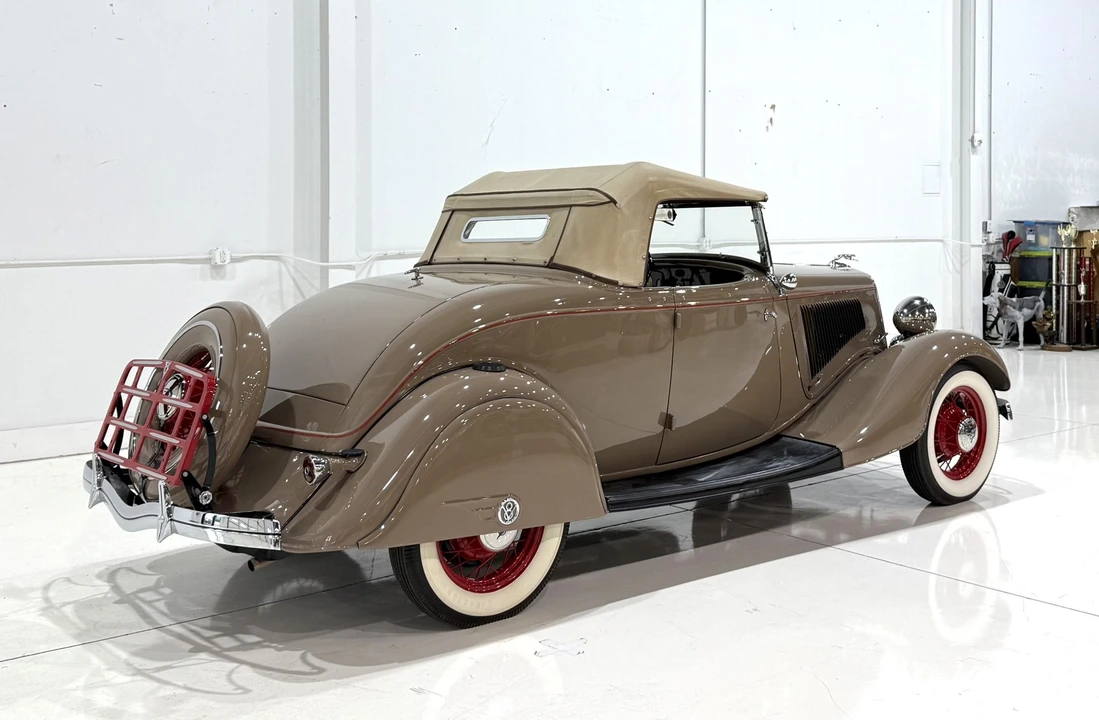 1934 Ford Model 18 & 40 - Image 24 of 31