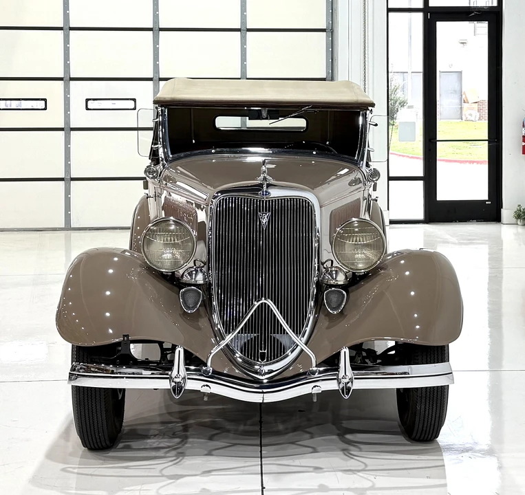 1934 Ford Model 18 & 40 - Image 16 of 31