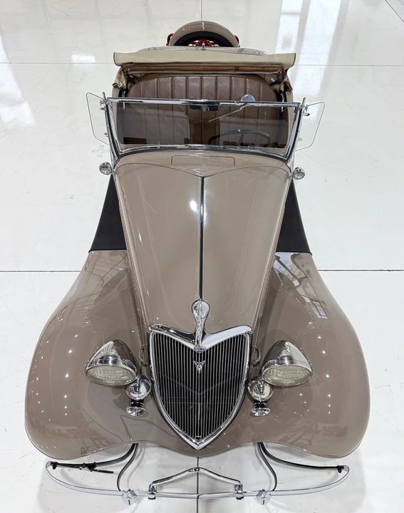 1934 Ford Model 18 & 40 - Image 6 of 31