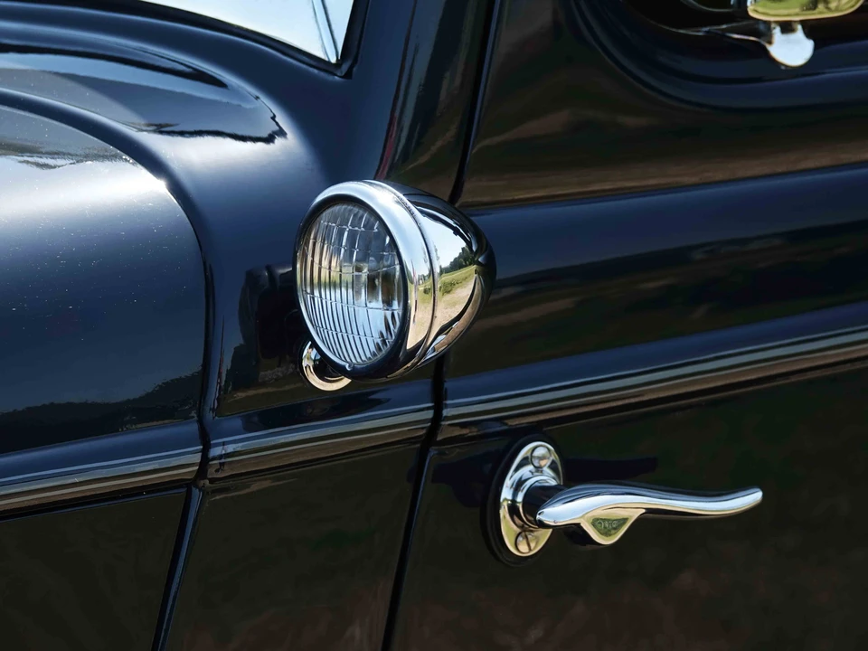 1934 Ford Model 18 & 40 - Image 10 of 31