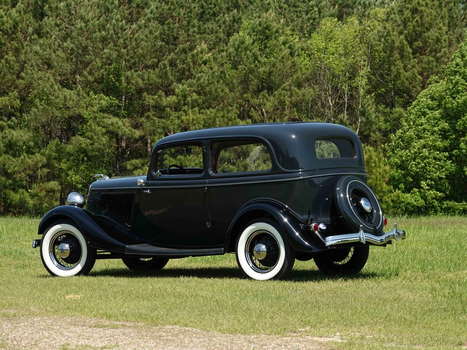 1934 Ford Model 18 & 40 - Image 6 of 31