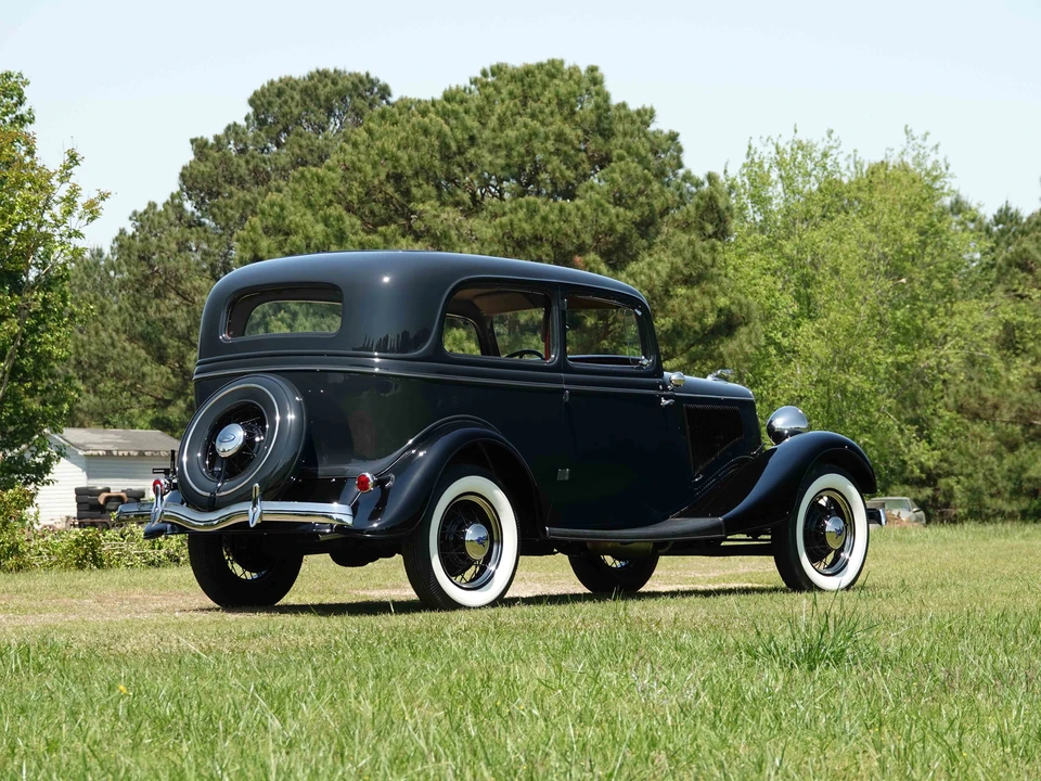 1934 Ford Model 18 & 40 - Image 5 of 31