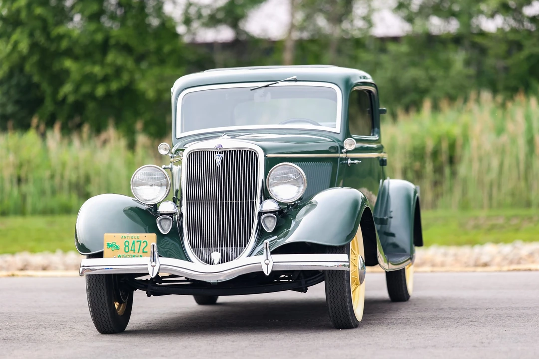 1934 Ford Model 18 & 40 - Image 2 of 31
