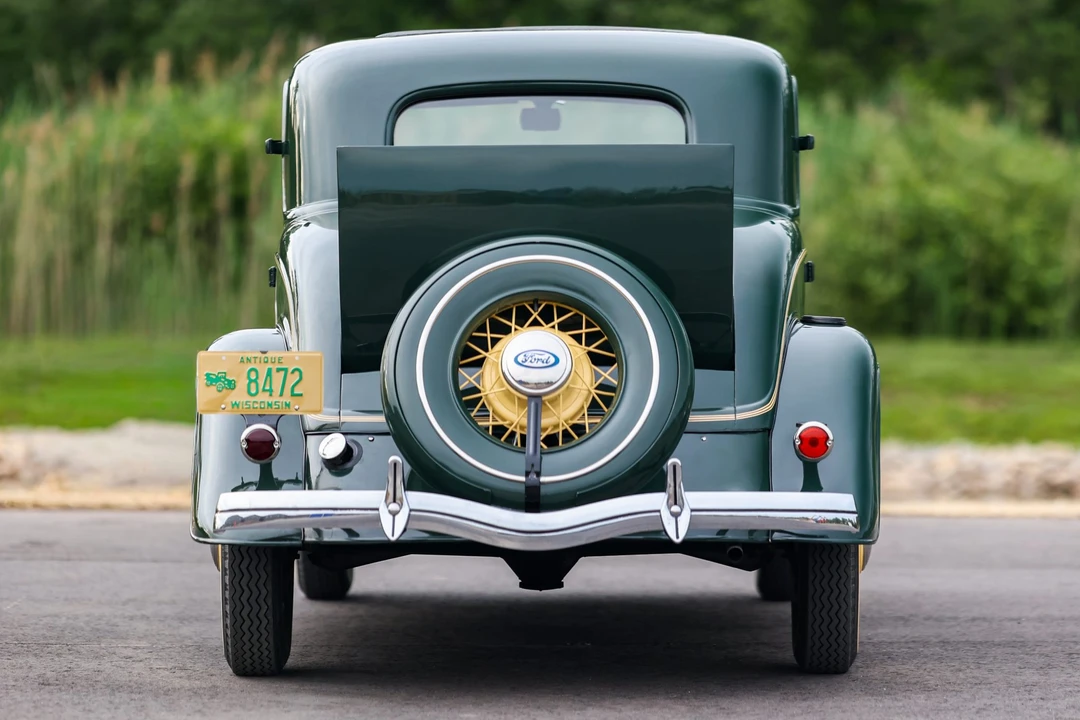 1934 Ford Model 18 & 40 - Image 29 of 31