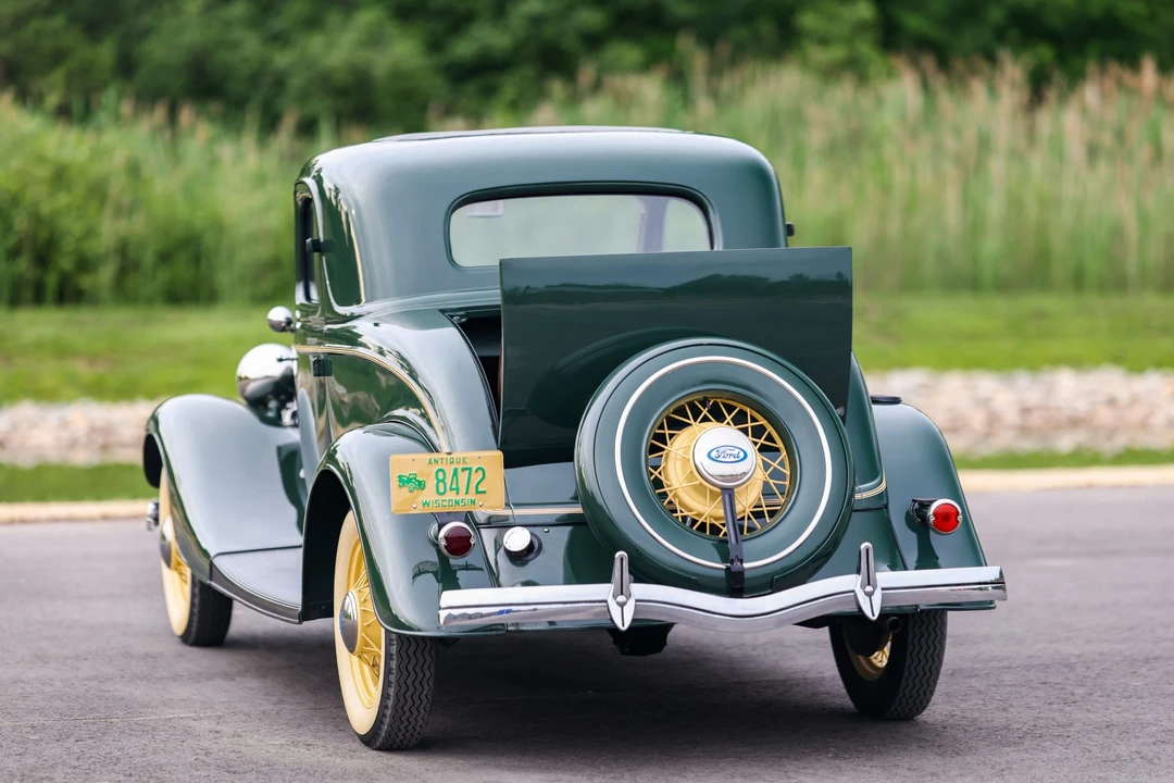 1934 Ford Model 18 & 40 - Image 24 of 31