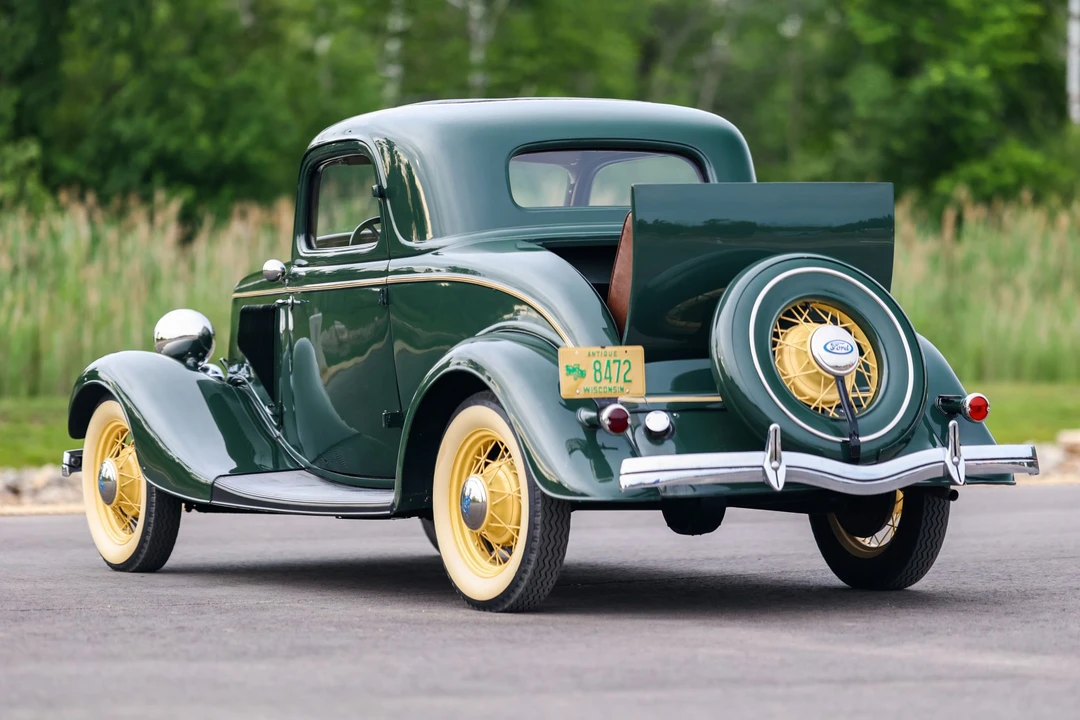 1934 Ford Model 18 & 40 - Image 18 of 31