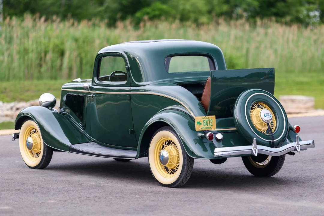 1934 Ford Model 18 & 40 - Image 17 of 31