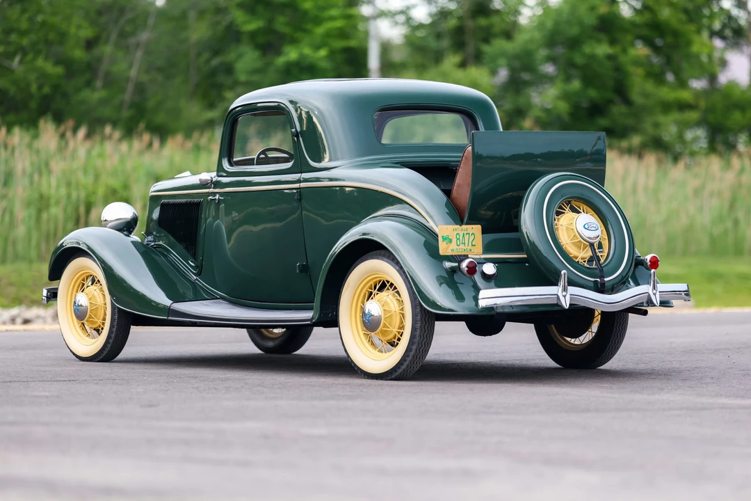 1934 Ford Model 18 & 40 - Image 15 of 31
