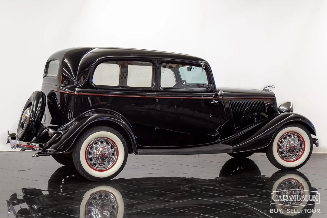 1934 Ford Model 18 & 40 - Image 11 of 21