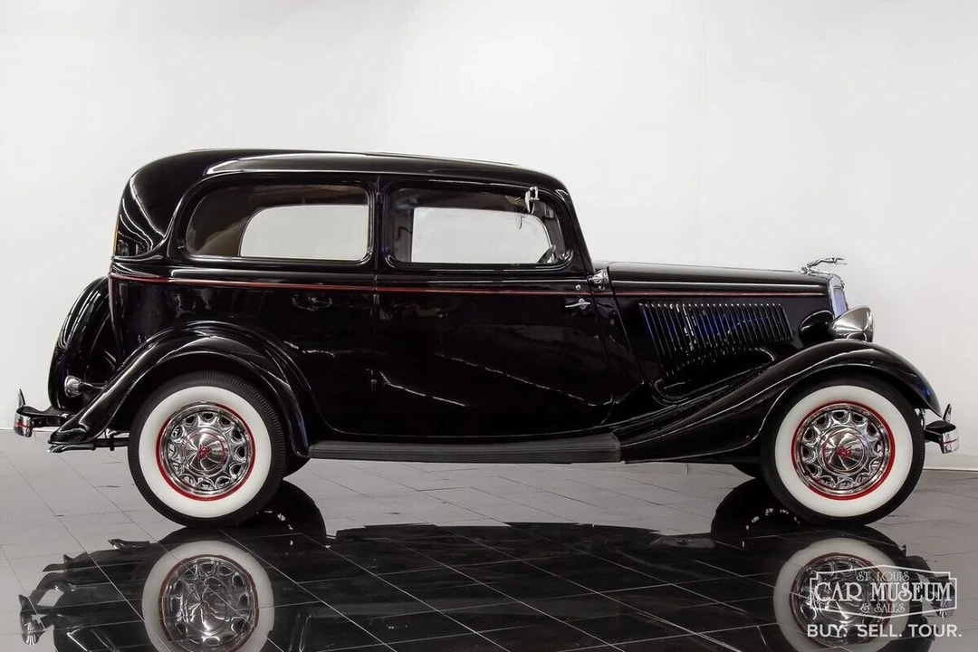 1934 Ford Model 18 & 40 - Image 10 of 21