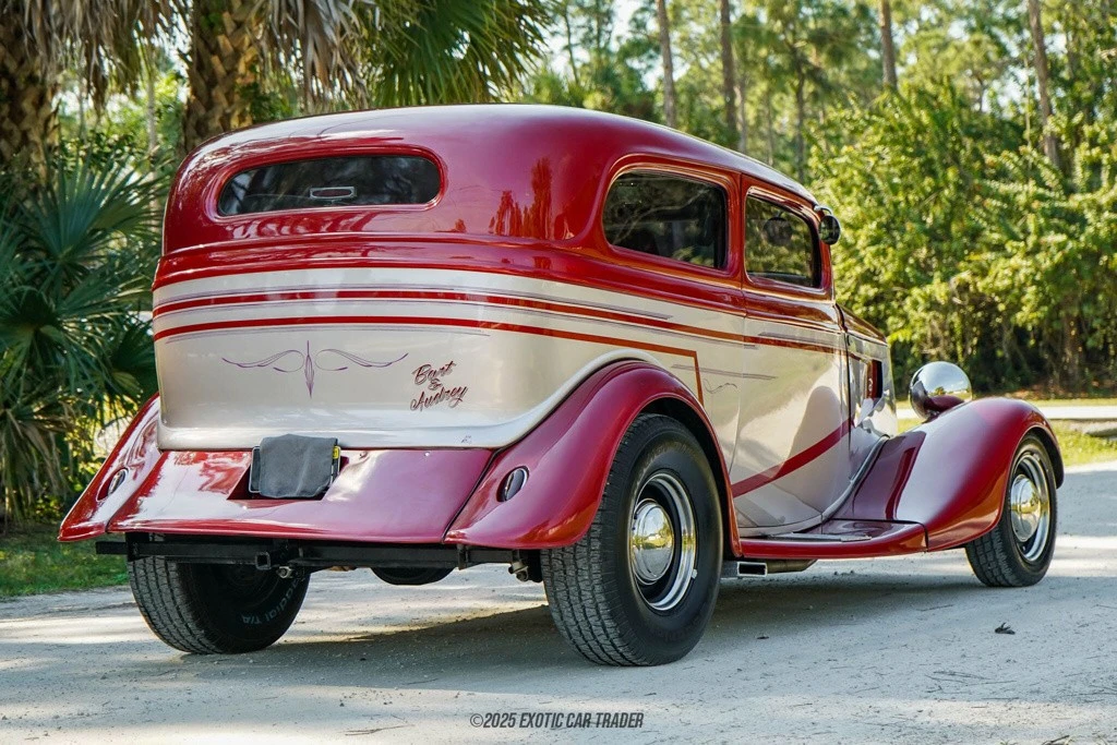 1934 Ford Model 18 & 40 - Image 8 of 12