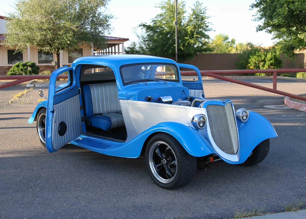 1934 Ford Model 18 & 40 - Image 10 of 31