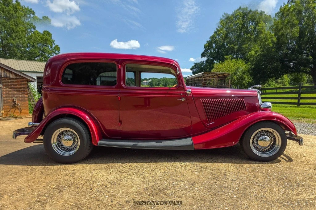 1934 Ford Model 18 & 40 - Image 9 of 12