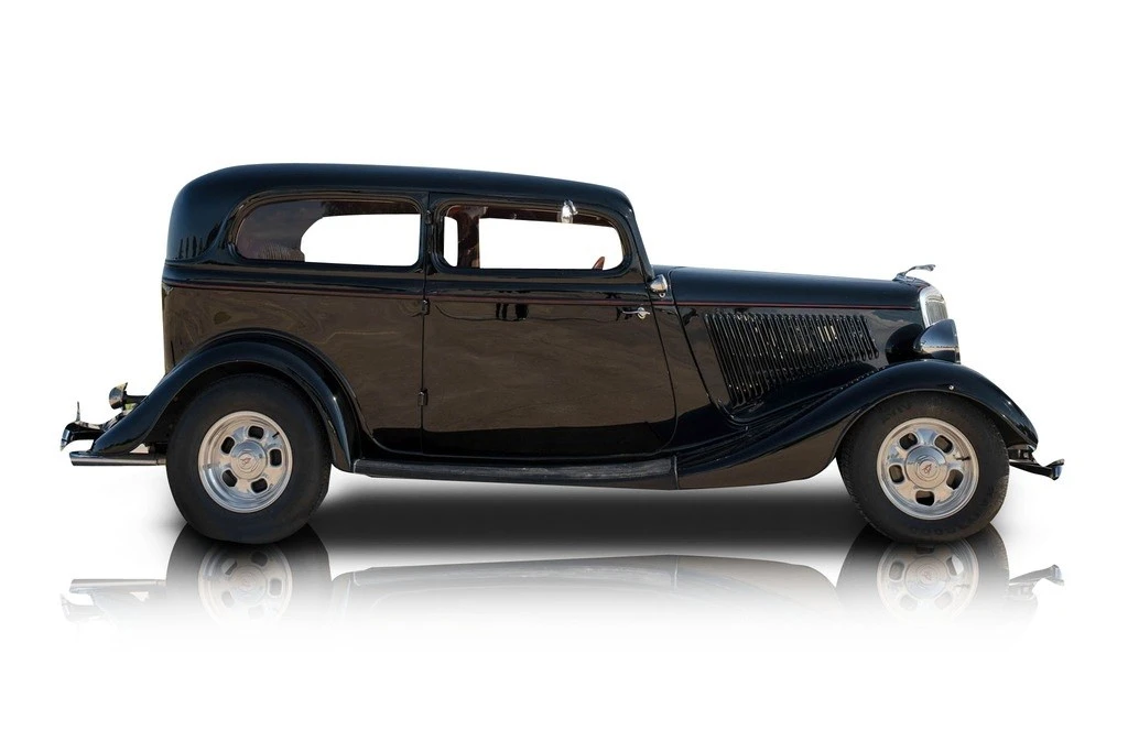 1934 Ford Model 18 & 40 - Image 2 of 12