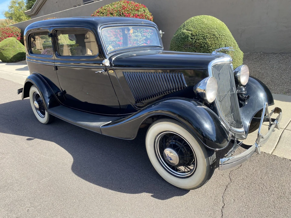 1934 Ford Model 18 & 40 - Image 4 of 31