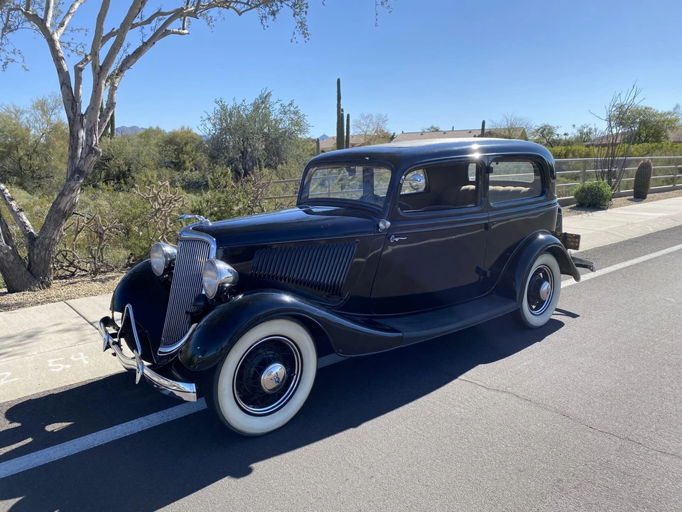 1934 Ford Model 18 & 40 - Image 12 of 31
