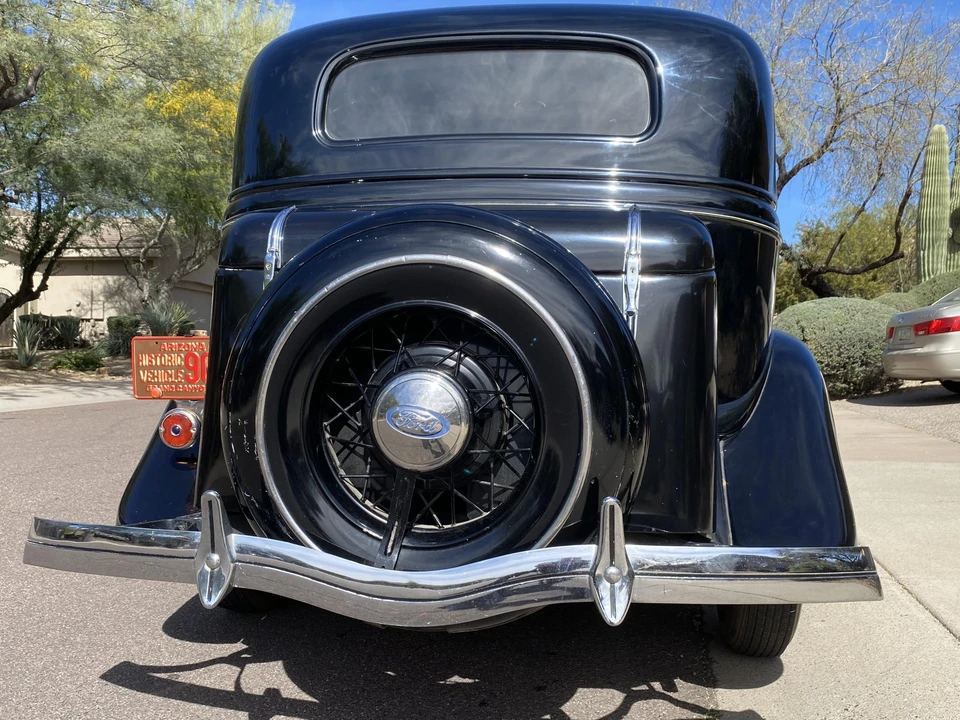 1934 Ford Model 18 & 40 - Image 29 of 31