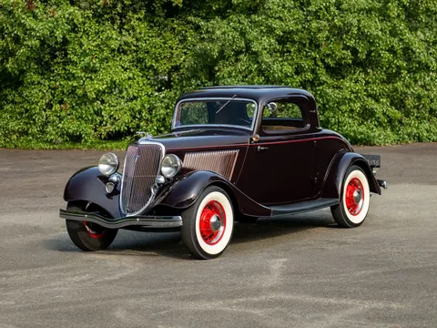 1934 Ford Model 40 V-8 '3-Window' Coupe