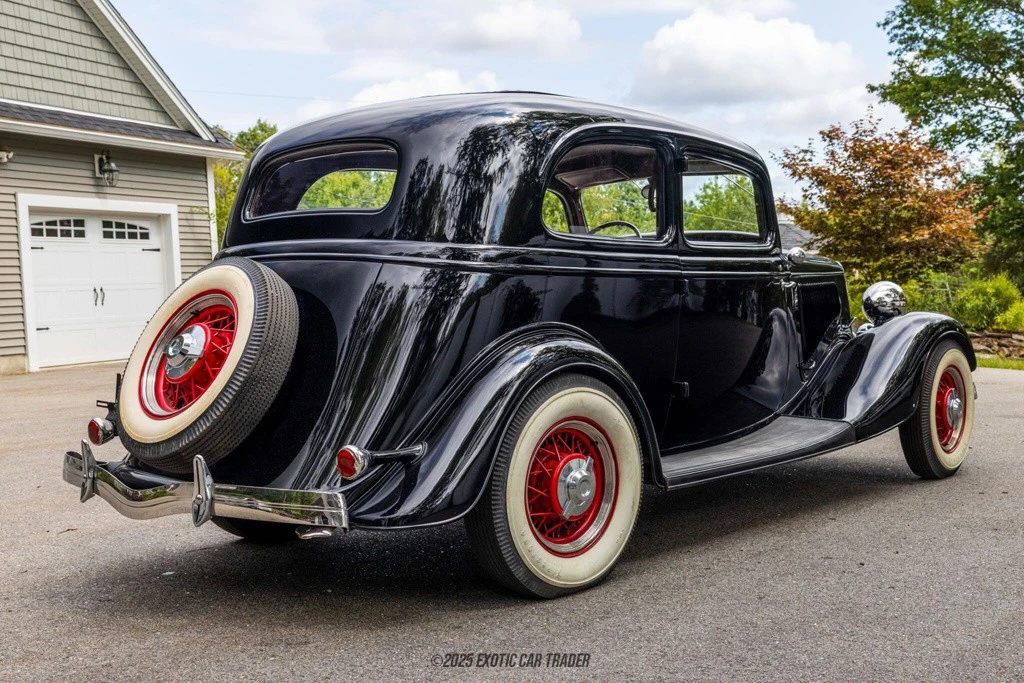 1934 Ford Model 18 & 40 - Image 8 of 12