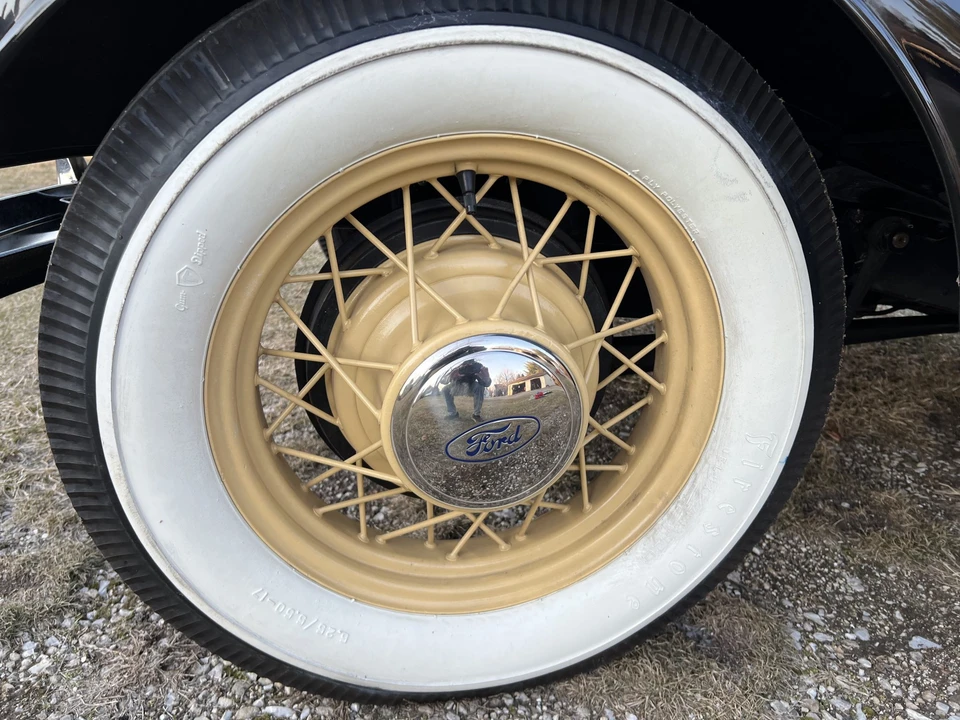 1934 Ford Model 18 & 40 - Image 28 of 31