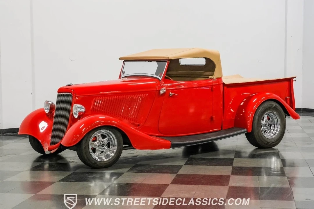 1934 Ford Model A Pickup & Model AA - Image 7 of 12