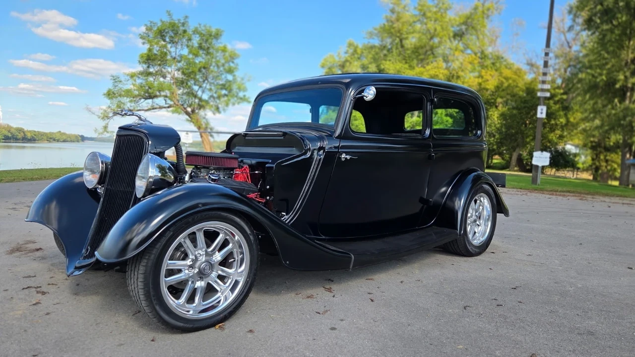 1934 Ford Model B - Image 3 of 20
