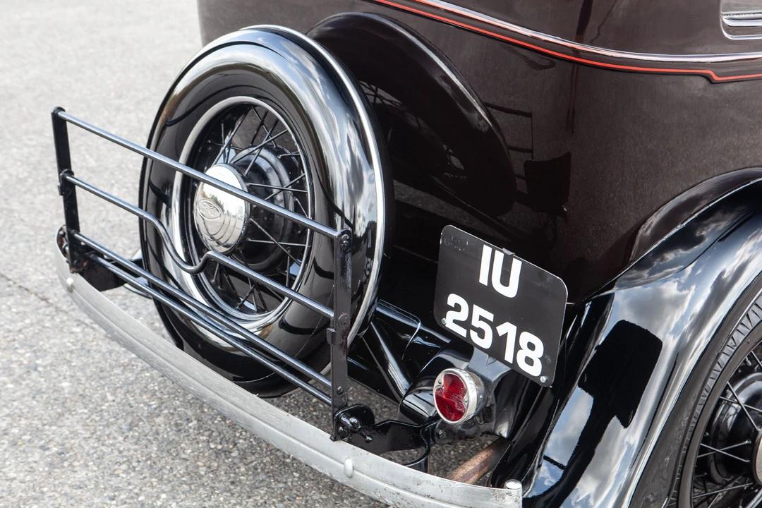 1934 Ford Model 18 & 40 - Image 28 of 31