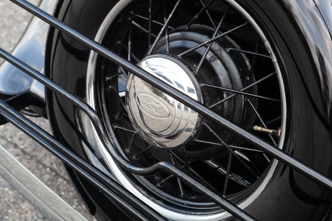 1934 Ford Model 18 & 40 - Image 26 of 31
