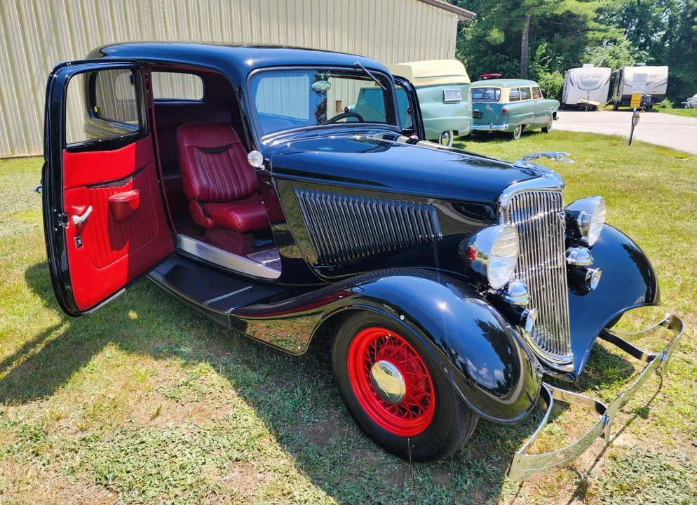 1934 Ford Model 18 & 40 - Image 4 of 21