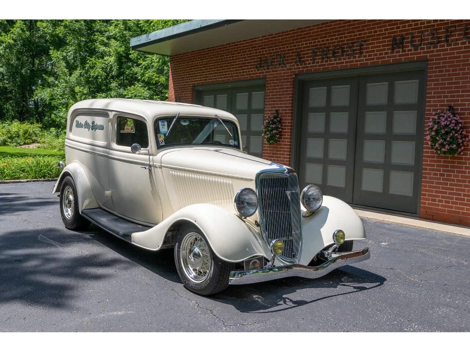 1934 Ford Pickup (1932-1934) - Image 2 of 31