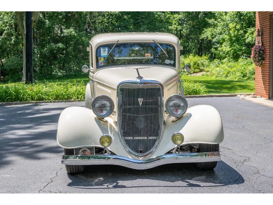 1934 Ford Pickup (1932-1934) - Image 10 of 31