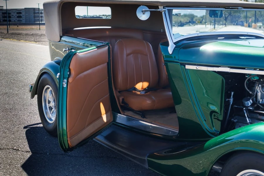 1934 Ford Model 18 & 40 - Image 28 of 31