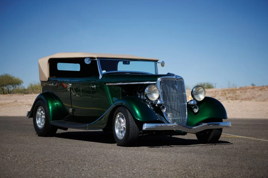 1934 Ford Model 18 & 40 - Image 9 of 31