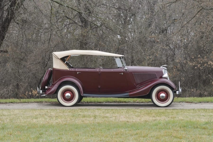 1934 Ford Model 18 & 40 - Image 2 of 12