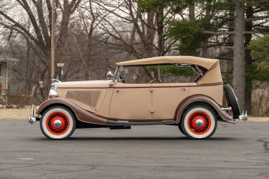 1934 Ford Model 18 & 40 - Image 12 of 30