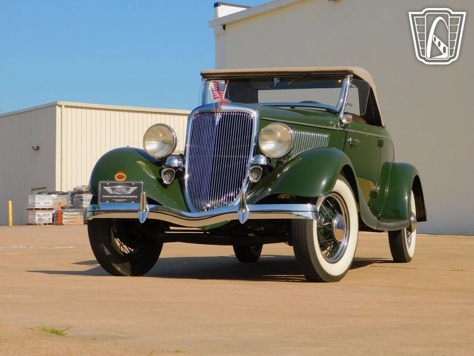 1934 Ford Model 18 & 40 - Image 8 of 12