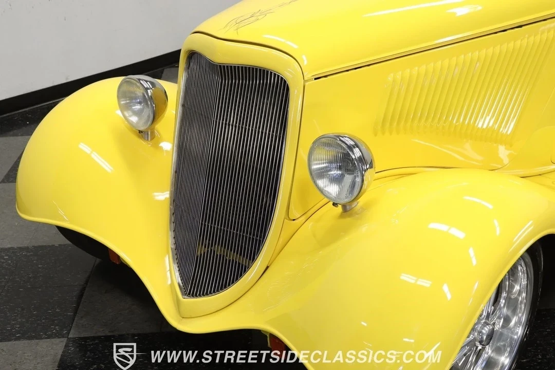 1934 Ford Model 18 & 40 - Image 19 of 21