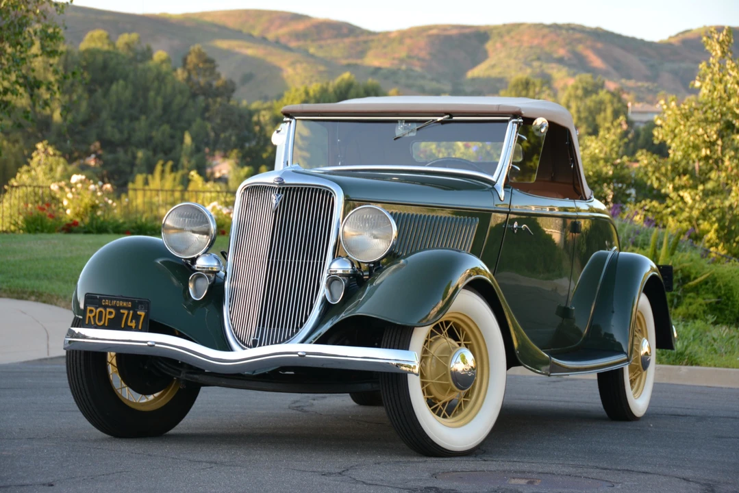 1934 Ford Model 18 & 40 - Image 2 of 31