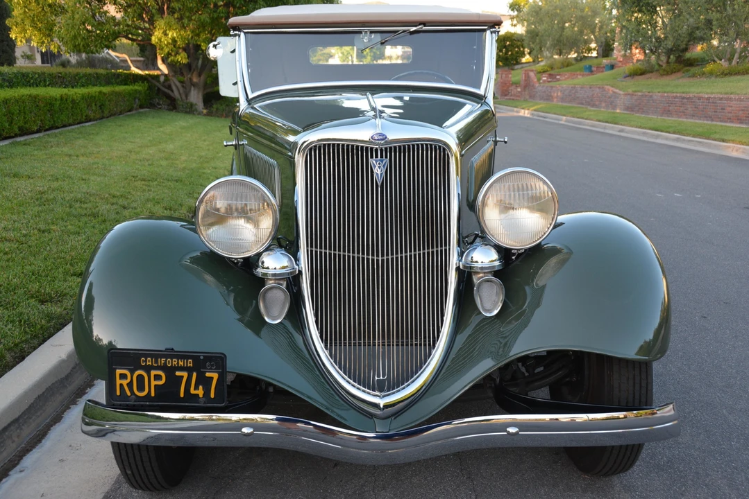 1934 Ford Model 18 & 40 - Image 24 of 31
