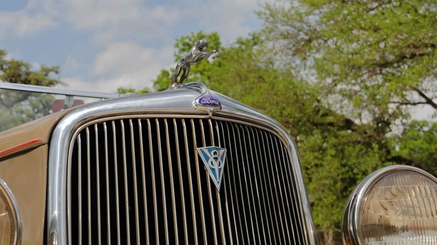 1934 Ford Model 18 & 40 - Image 9 of 19