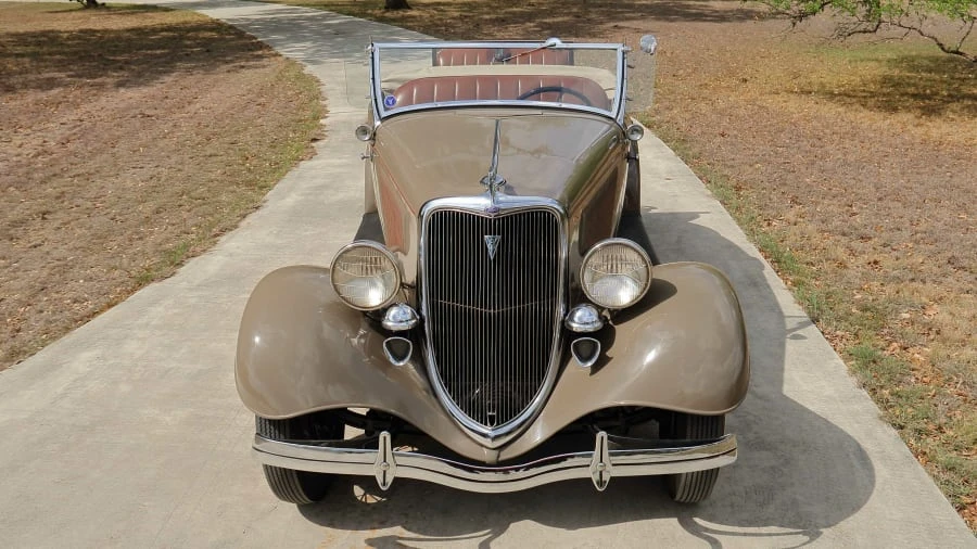 1934 Ford Model 18 & 40 - Image 16 of 19