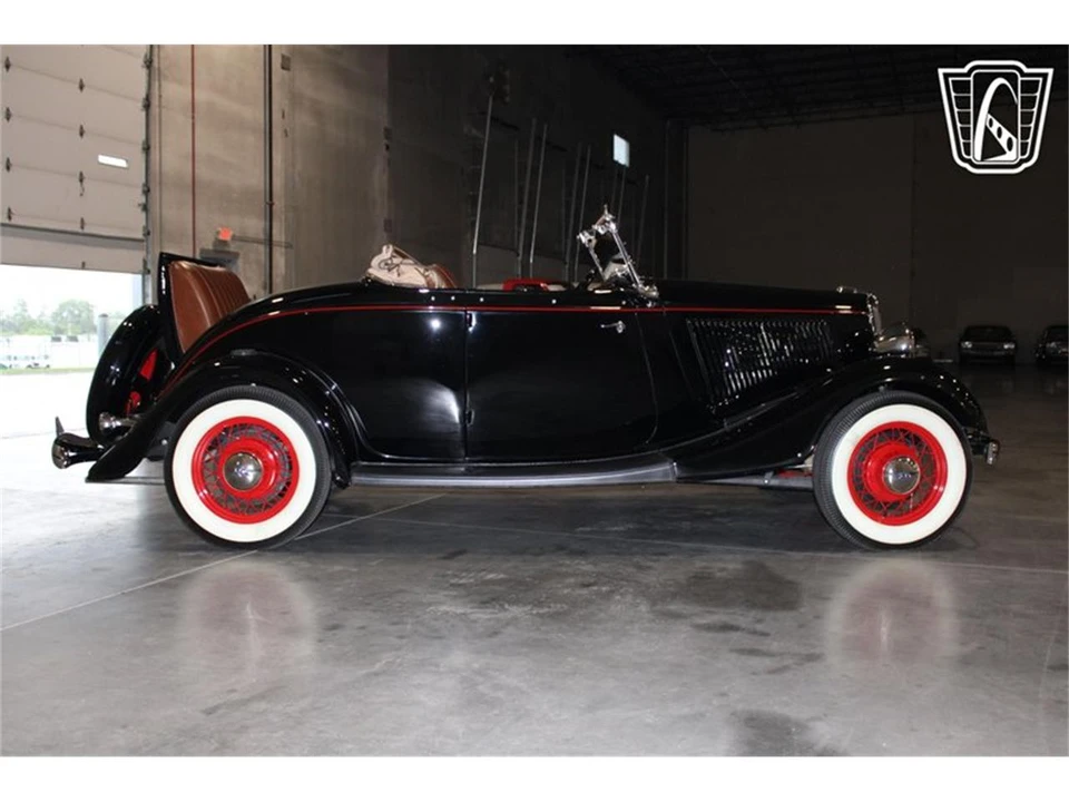 1934 Ford Standard & Deluxe & Super Deluxe - Image 22 of 31