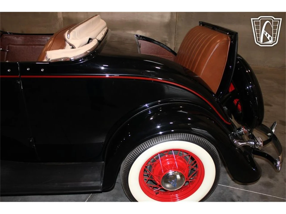 1934 Ford Standard & Deluxe & Super Deluxe - Image 28 of 31