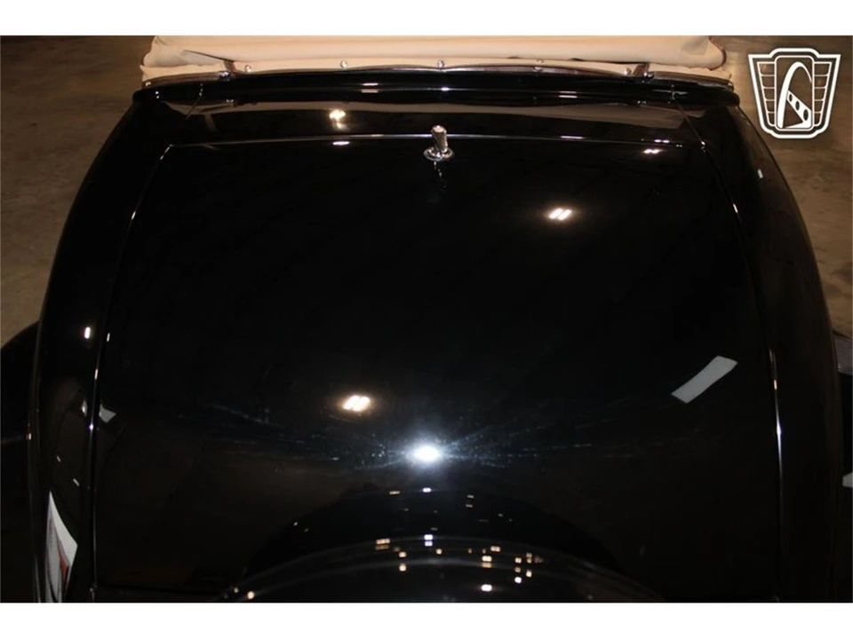 1934 Ford Standard & Deluxe & Super Deluxe - Image 29 of 31