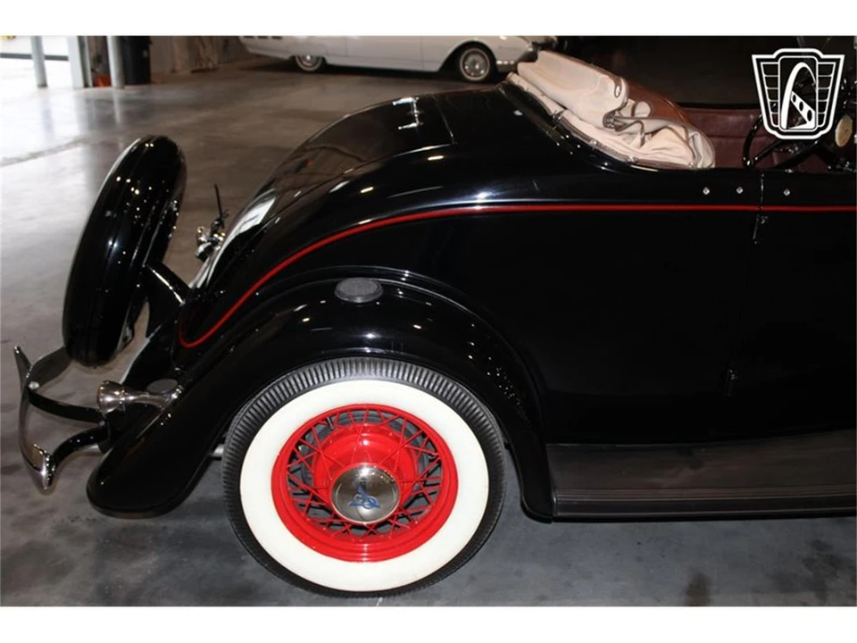 1934 Ford Standard & Deluxe & Super Deluxe - Image 30 of 31