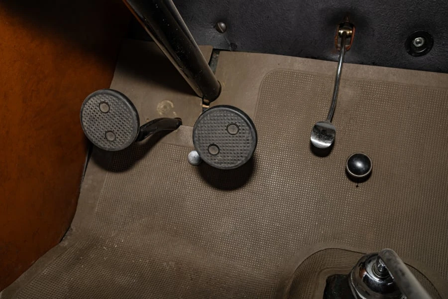 1934 Ford Model 18 & 40 - Image 31 of 31
