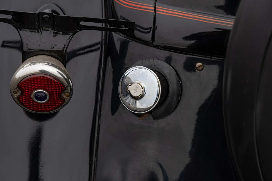 1934 Ford Model 18 & 40 - Image 21 of 31